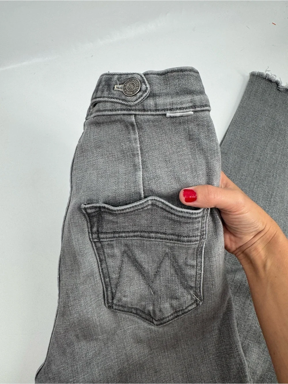MOTHER The Loop Fray Jeans Beam Me Up Gray High Waist Raw Hem Womens Size 25